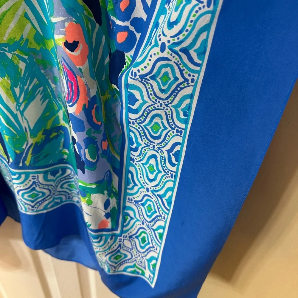 Blue Tropical Print Cold-Shoulder V-Neck Dress - Picture 4 of 6